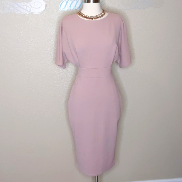 Boohoo Dresses & Skirts - NWT Boohoo Midi Dress Size 10